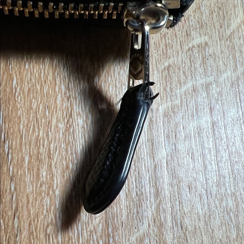 Coach Textured Black Zip Wallet - Picture 3 of 16